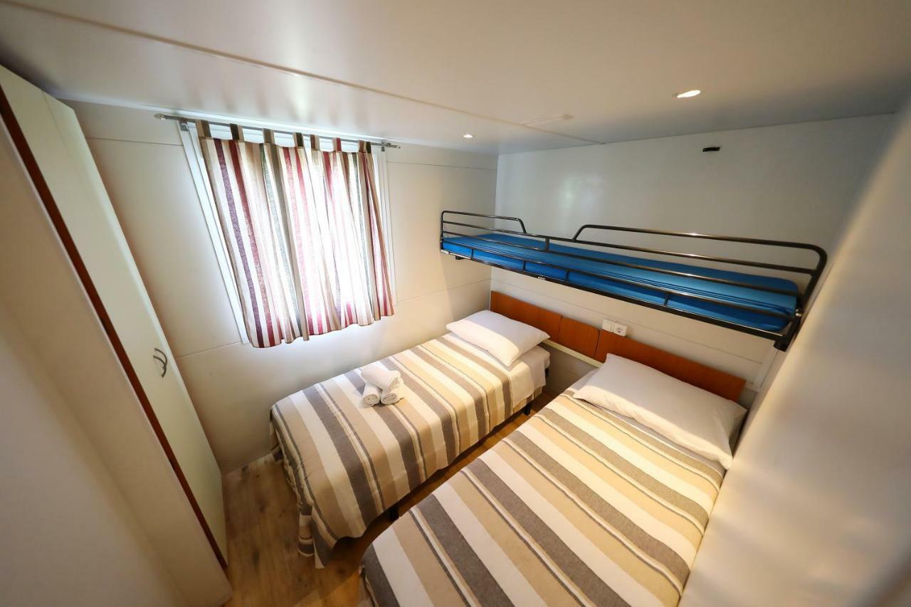Mobile Home Grbe Nin Exteriér fotografie