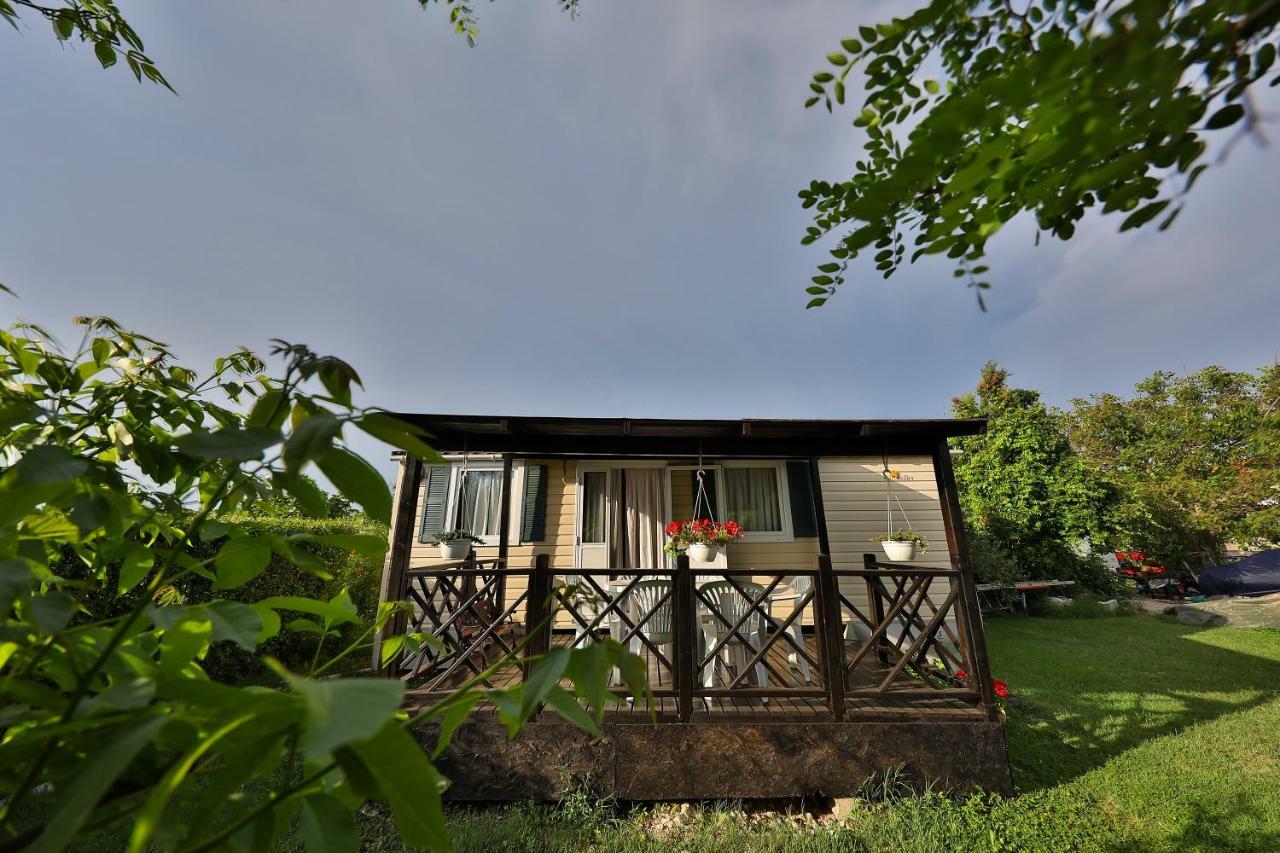 Mobile Home Grbe Nin Exteriér fotografie