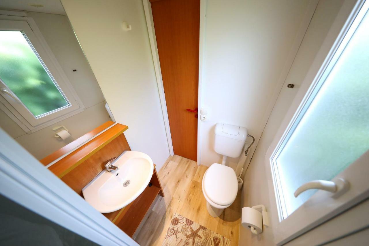 Mobile Home Grbe Nin Exteriér fotografie